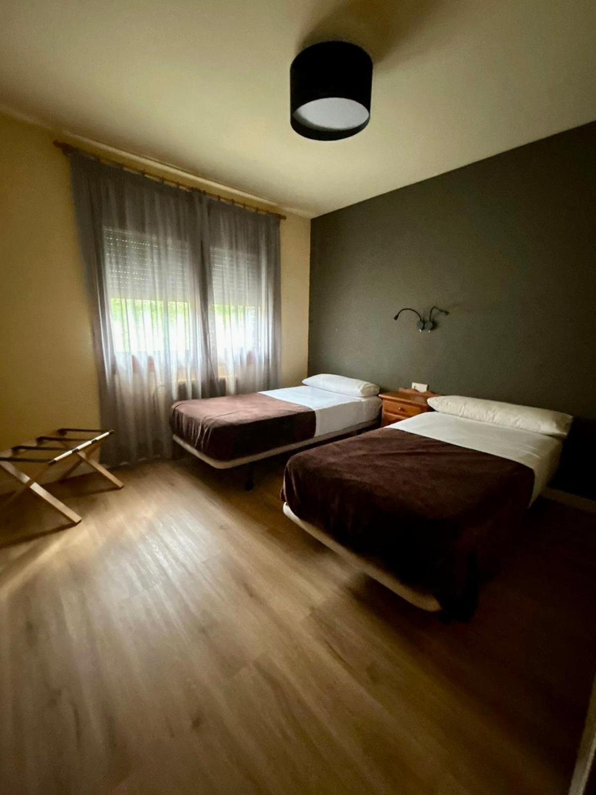 Apartamentos Turisticos Poblado Arinsal Exterior foto